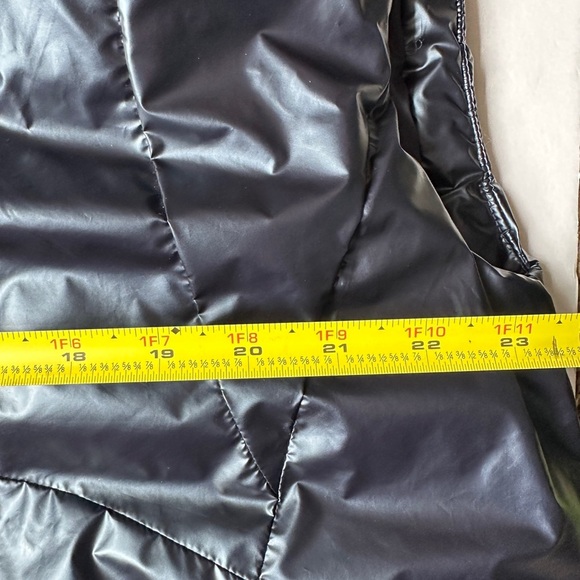 Anthropologie Pilcro Blue Quilted Shine Puffer Vest Women’s Sz Medium - Picture 5 of 10